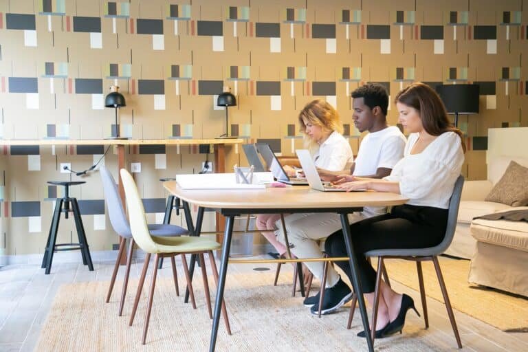 C-plus-diffusion - Aménagement de coworking à Rouen : conseils et budget - Featured Image 1